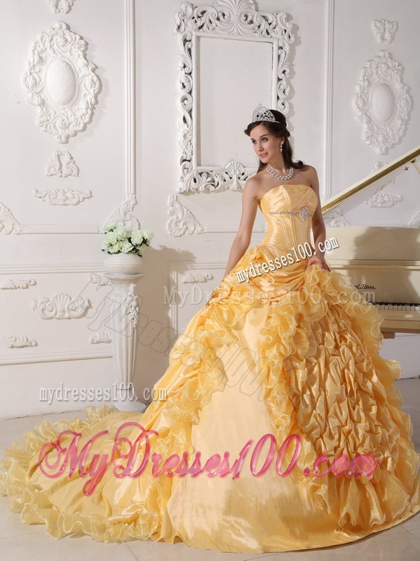 Pretty Chapel Train Taffeta Beading Ruched Quince Dresses