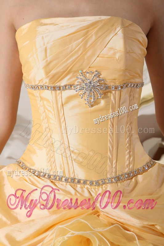 Pretty Chapel Train Taffeta Beading Ruched Quince Dresses