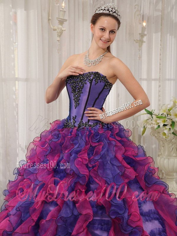 Multi-colored Puffy Ruffles Quince Dress Decorated with Appliques