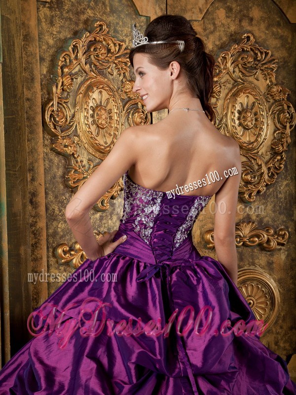 Purple Puffy Ruched Quince Dress with Shawls and Embroidery