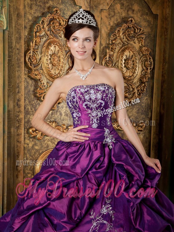 Purple Puffy Ruched Quince Dress with Shawls and Embroidery