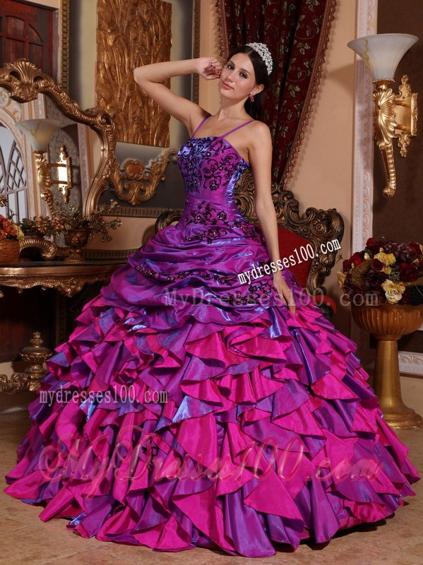 Two-toned Purple Spaghetti Straps Puffy Quince Dress with Pick Ups