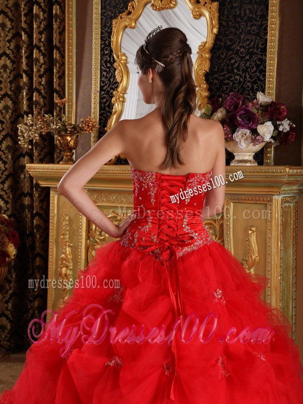 Red Ball Gown Floor-length Dresses for Quince with Embroidery