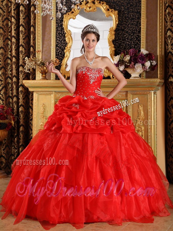 Pretty Red Ruched Quince Dress with Appliques and Beadings