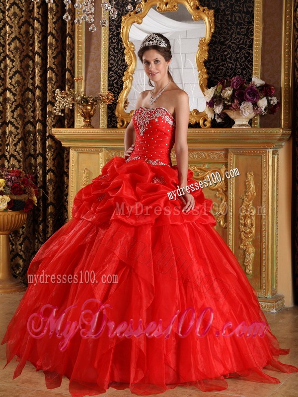 Pretty Red Ruched Quince Dress with Appliques and Beadings