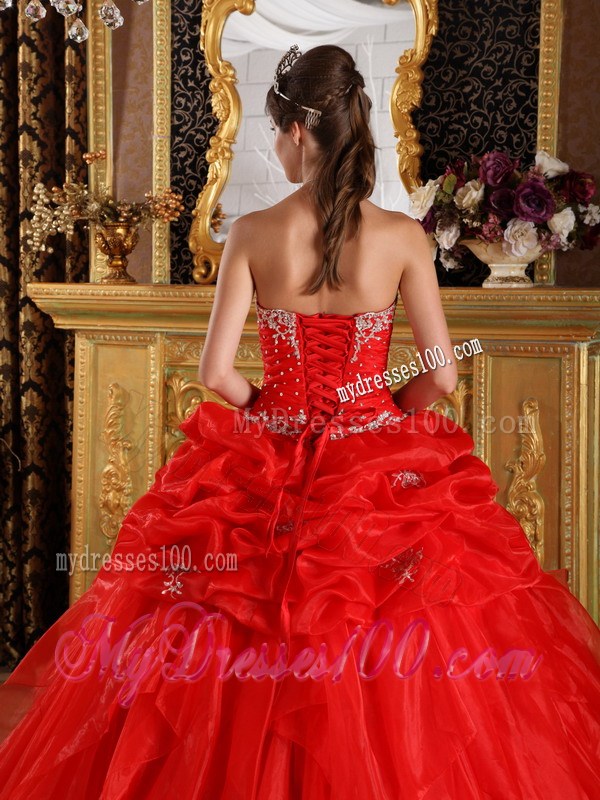 Pretty Red Ruched Quince Dress with Appliques and Beadings