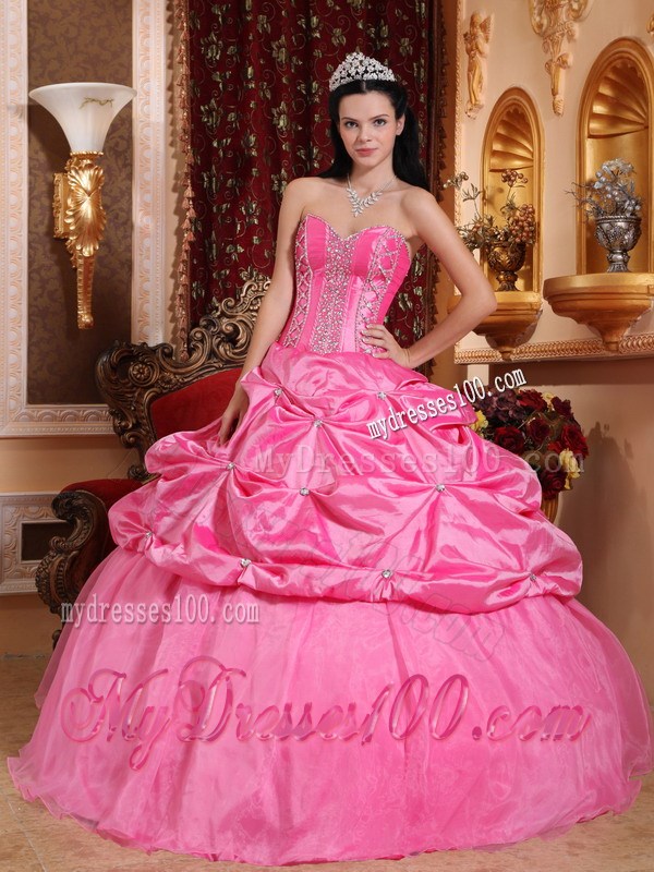 Sweetheart Ruched Taffeta Quince Dresses with Appliques