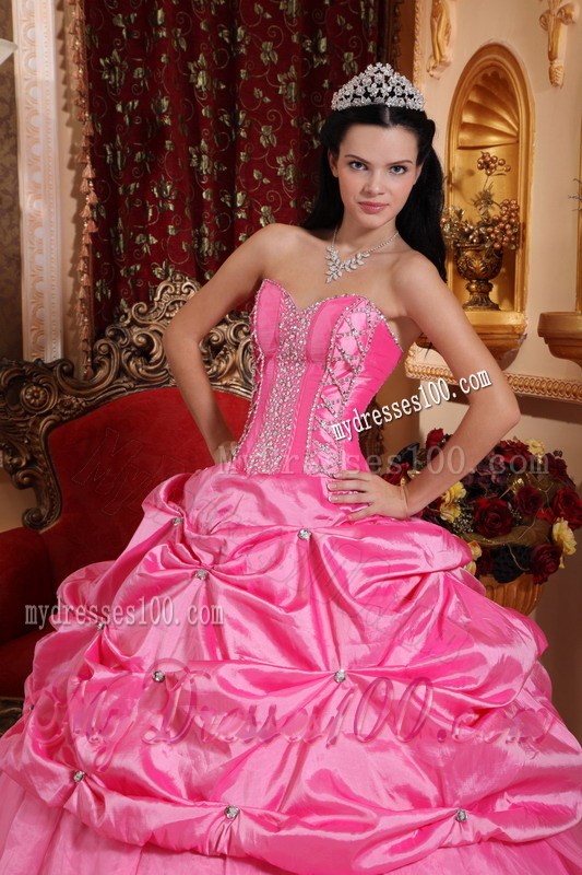 Sweetheart Ruched Taffeta Quince Dresses with Appliques