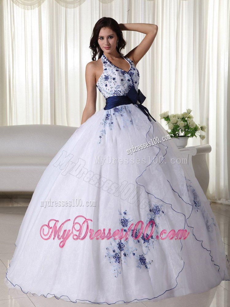 White Ball Gown Halter Appliques Quinceanera Dress with Hand Flowers