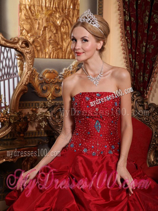 Wine Red Ruched Corset Back Quince Dresses with Beadings