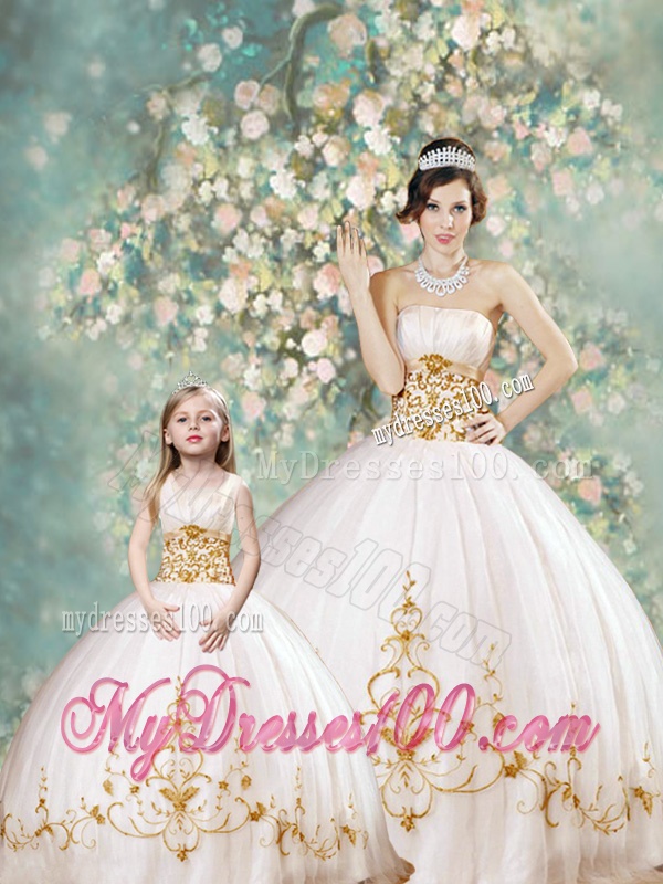 Fashionable Ball Gown Strapless Matching Sister Dresses with Appliques for 2016