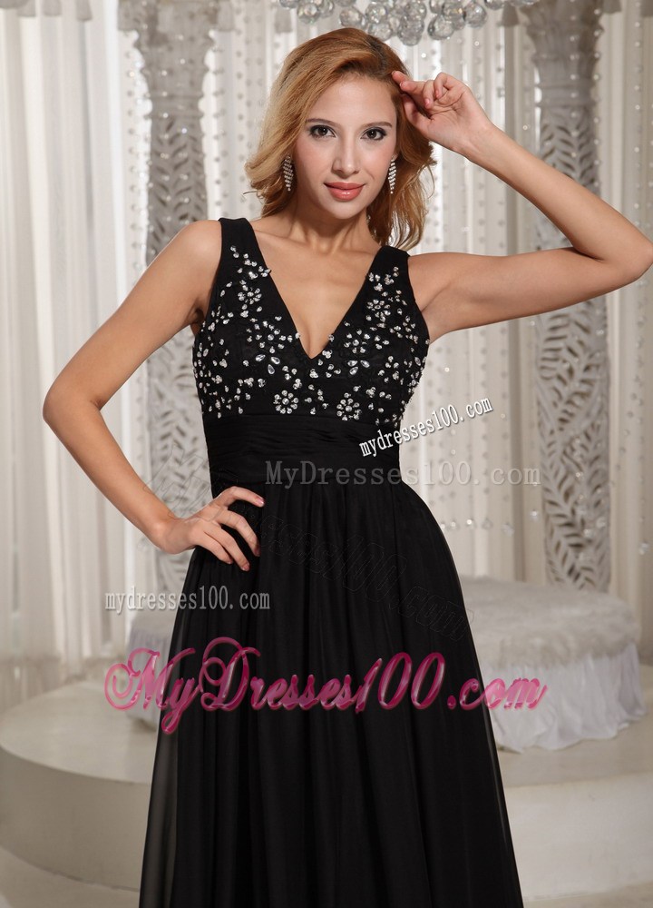 2013 Cheap Summer V-neck Beaded Bodice Cheap Black Maxi Dresses