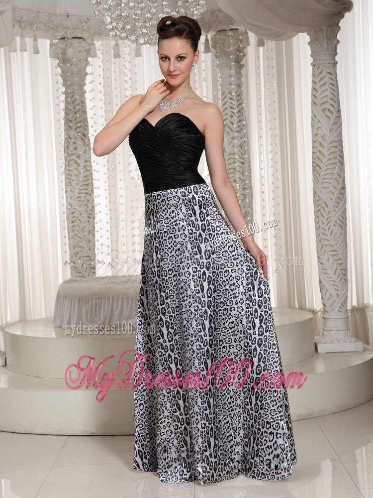 Ruched Bodice Embellishment Sweetheart Leopard Prom Dress With Floor-length