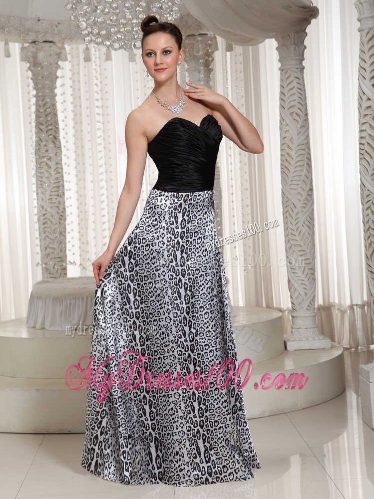 Ruched Bodice Embellishment Sweetheart Leopard Prom Dress With Floor-length