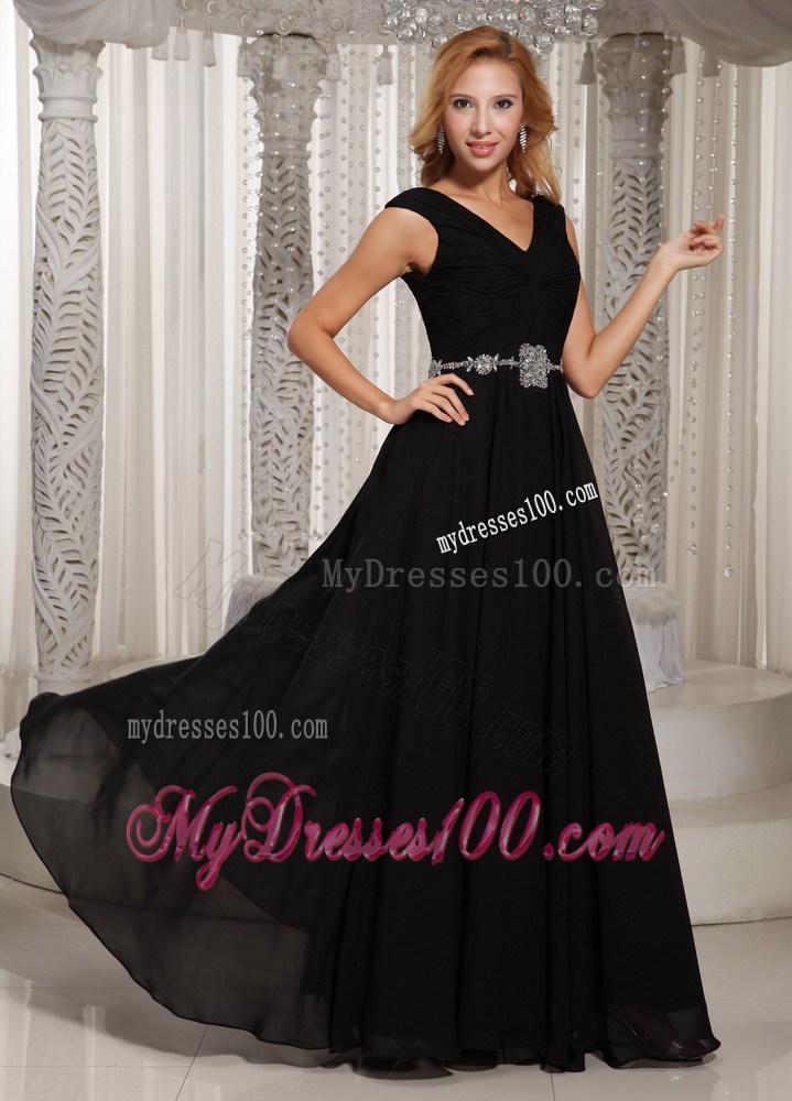 Simple V-neck Black Floor-length Belt 2013 Maxi Dresses For Party