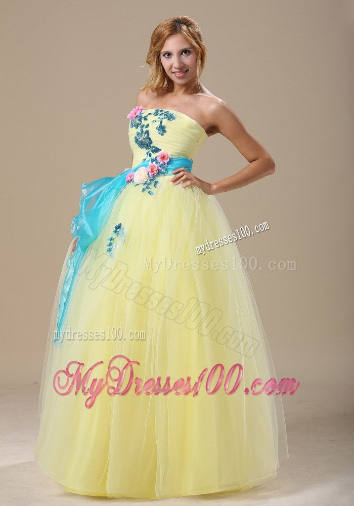 Hot Light Yellow Appliques and Ruche Prom Dress With Sash