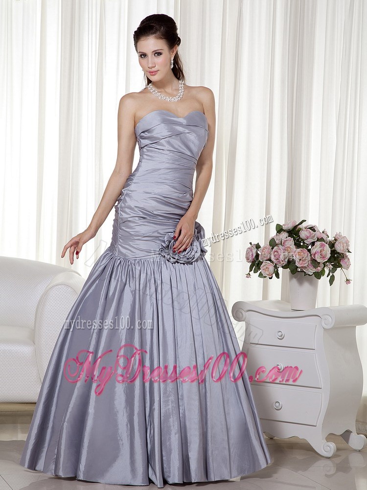 Grey Sweetheart Hand Made Flowers Evening Dress