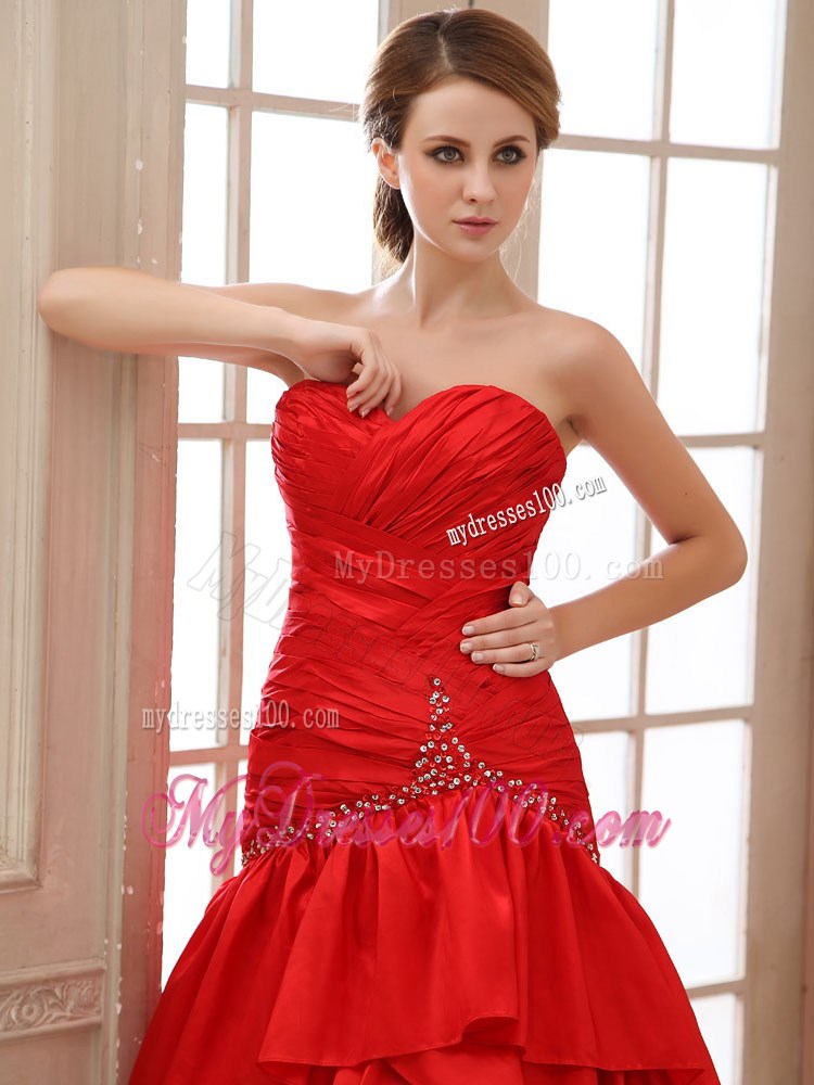 Mermaid Prom Dress With Sweerheart Ruched Bodice and Beading