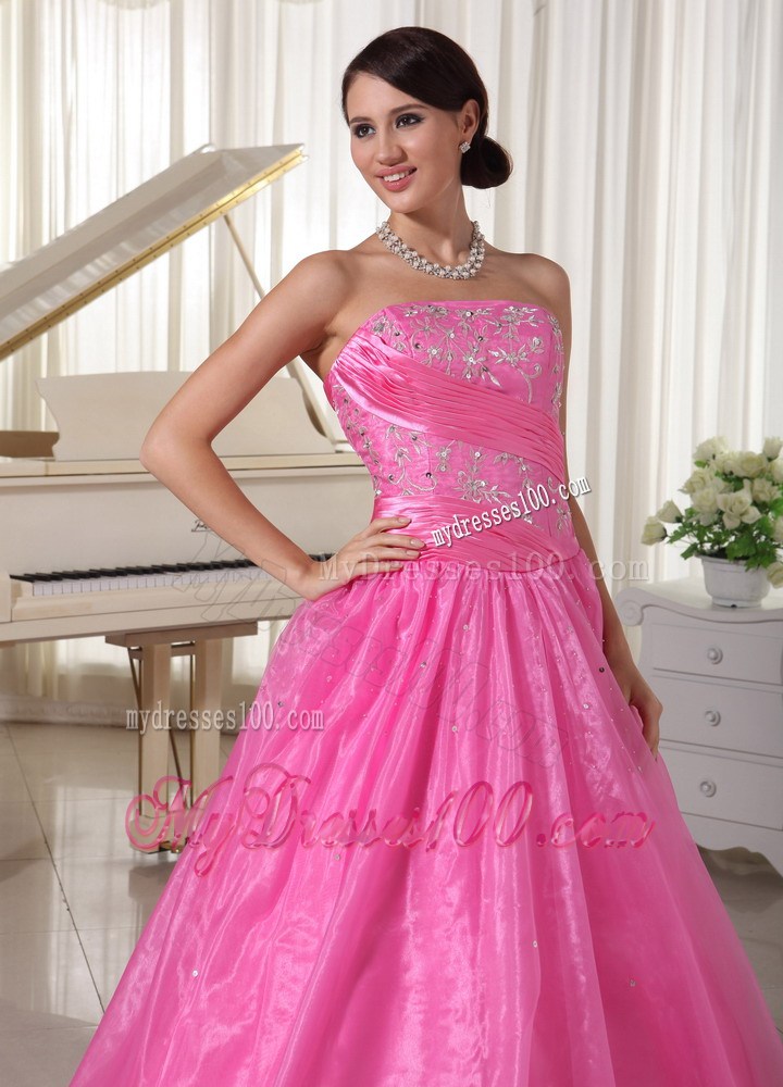 2013 Rose Pink Embroidery Beading Evening Dress With Ruche