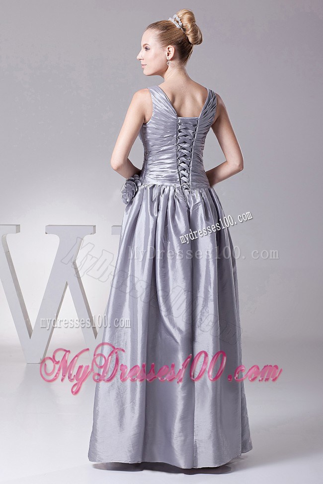 Silver V-neck Hand Made Flower Evening Dress Appliques