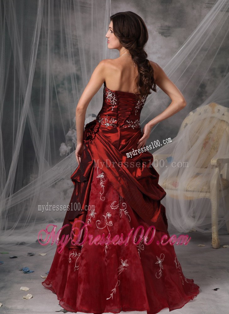 Burgundy Princess Strapless Evening Dress Appliques