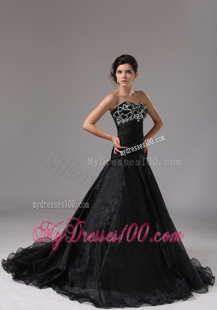Sweetheart Black Evening Dress With Brush Train and Beaded