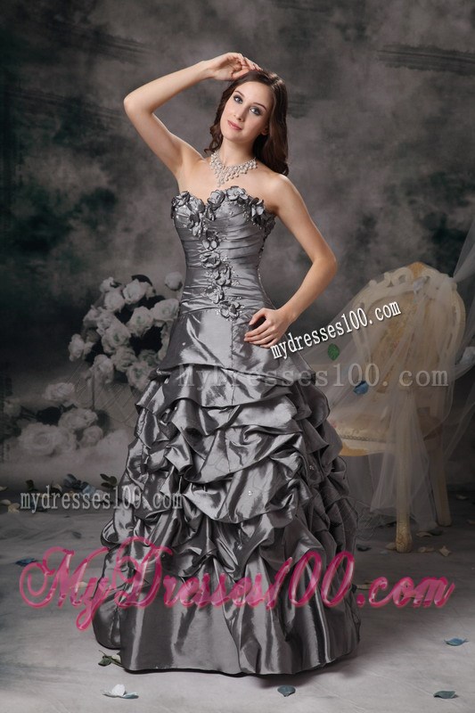 Gorgeous Grey Column Sweetheart Evening Dress Beading