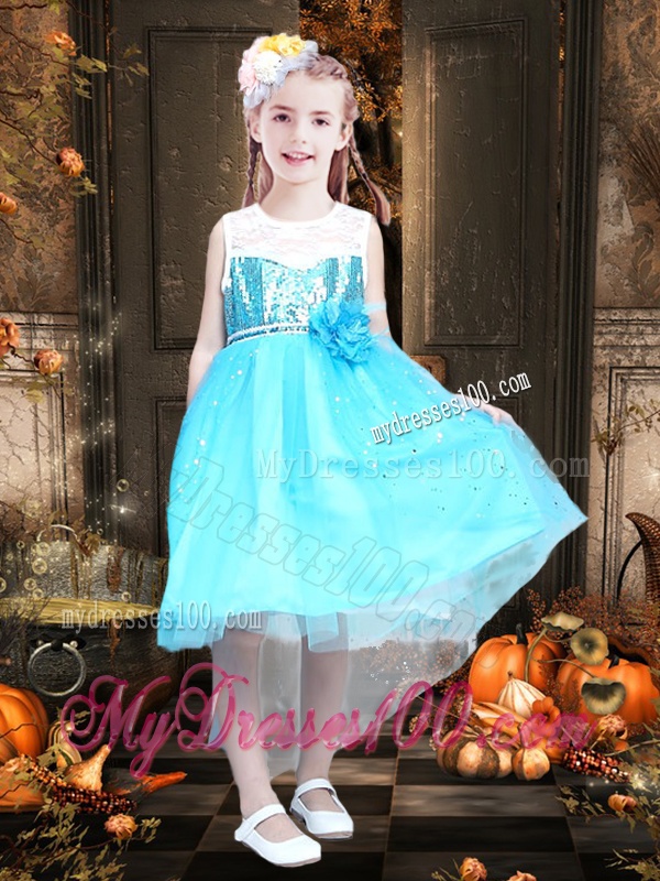 Fashionable Tea Length Scoop Sequined Mini Quinceanera Dress in Blue and White