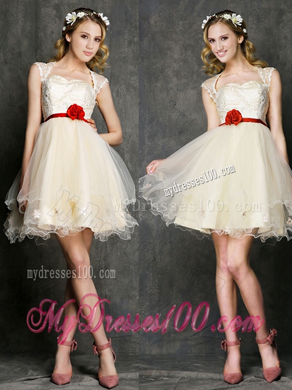New Style Straps Short Bridesmaid Dress with Belt and Appliques