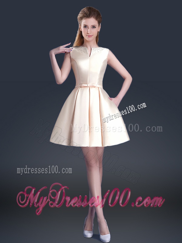 Beautiful Short Bateau Evening Dresses with Bowknot and Beading