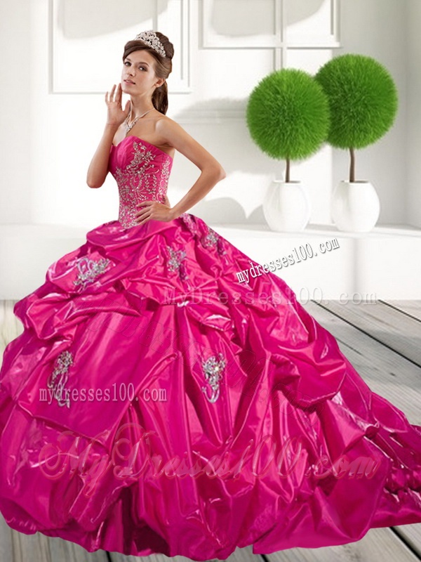 2016 Classical Appliques and Pick Ups Quinceanera Dress in Hot Pink