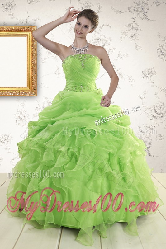 2016 Perfect Green Quinceanera Dresses with Beading and Ruffles