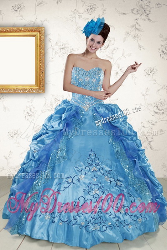 2016 Sweetheart Teal Quinceanera Gown with Embroidery and Pick Ups