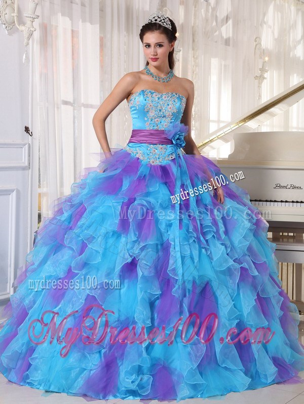 Two-toned Appliques Ruffles Sweet 15 Dresses with Handmade Flower