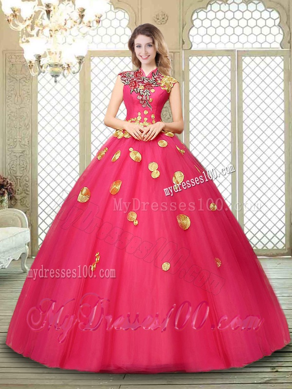 Beautiful High Neck Cap Sleeves Quinceanera Dresses with Appliques