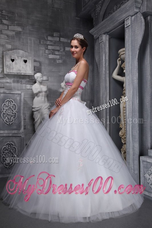 Cute Taffeta and Tulle Appliques White Quinceanera Dresses