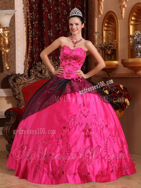 Appliques Hot Pink and Burgundy Sweetheart Quinceanera Dresses Lace-up Back