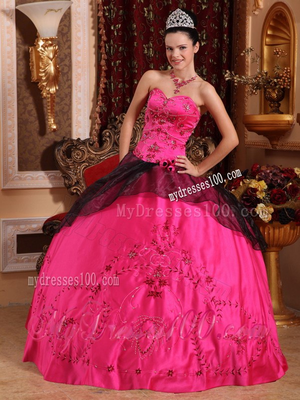 Appliques Hot Pink and Burgundy Sweetheart Quinceanera Dresses Lace-up Back