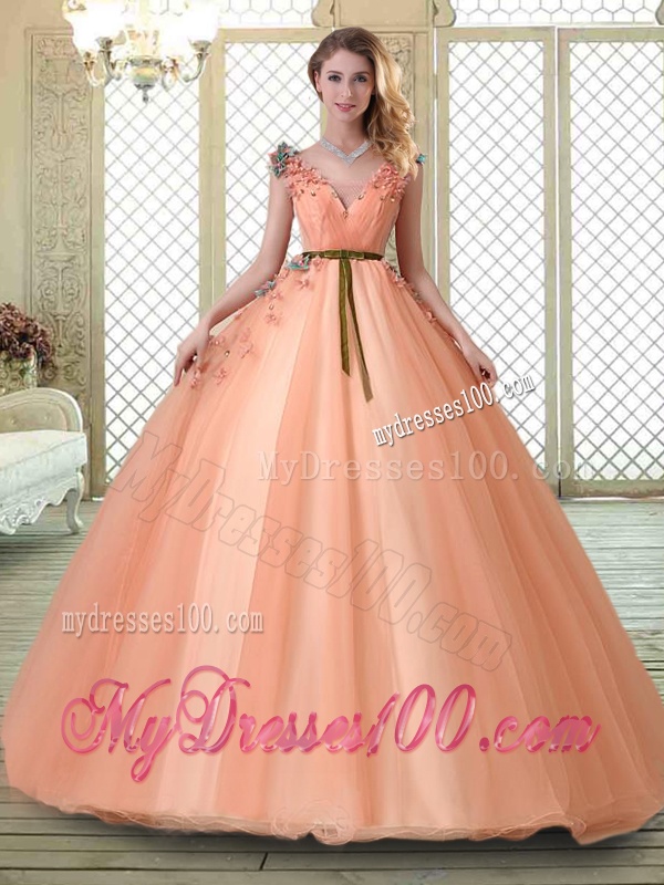 Hot Sale V Neck Sweet 16 Dresses with Appliques and Beading