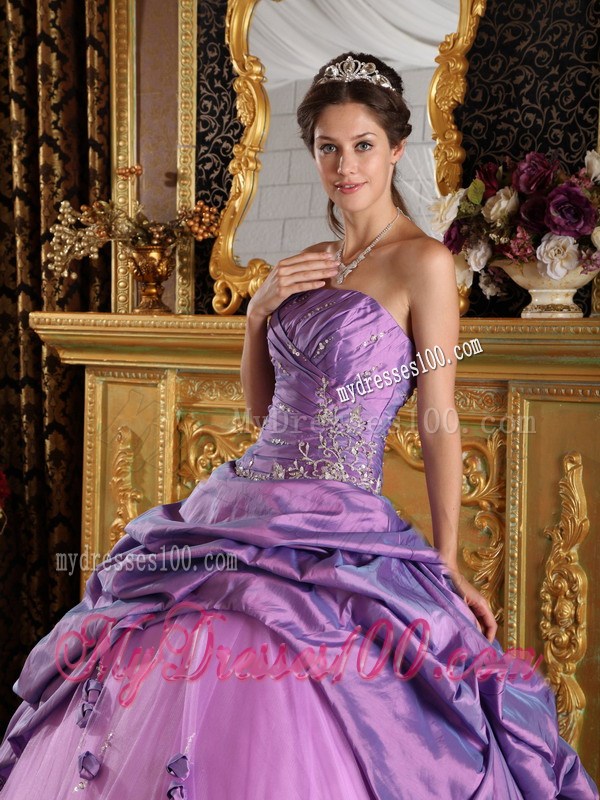 Ruche Appliques Pick-ups Lavender Sweet 16 Dresses Handmade Flowers