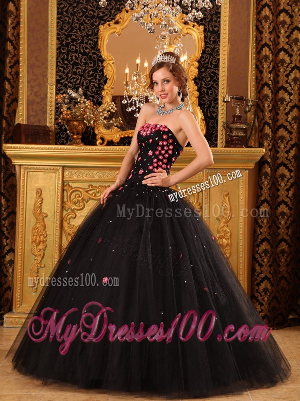 Popular Ball Gown Strapless Floor-length Tulle Appliques Black Quinceanera Dress