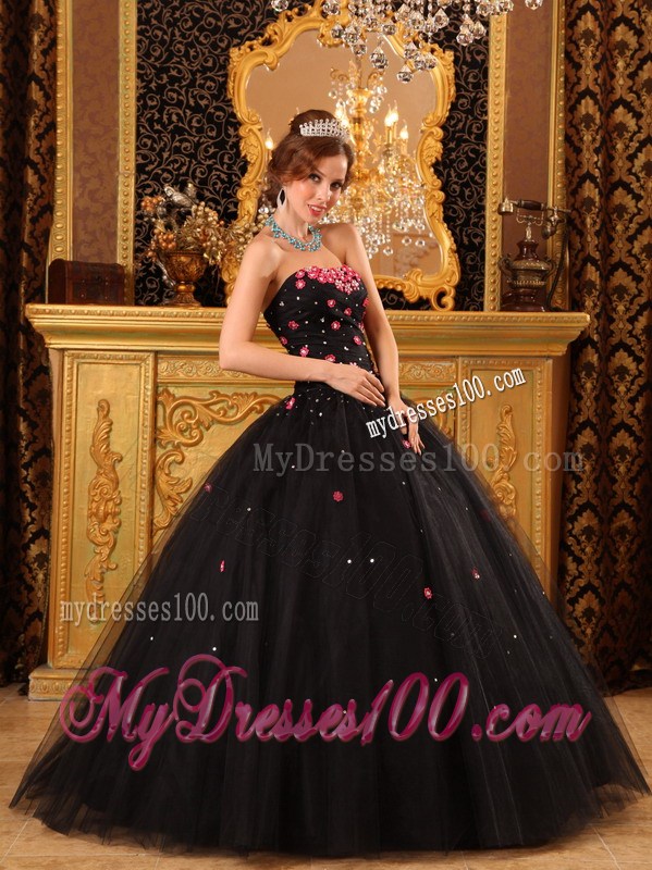 Popular Ball Gown Strapless Floor-length Tulle Appliques Black Quinceanera Dress