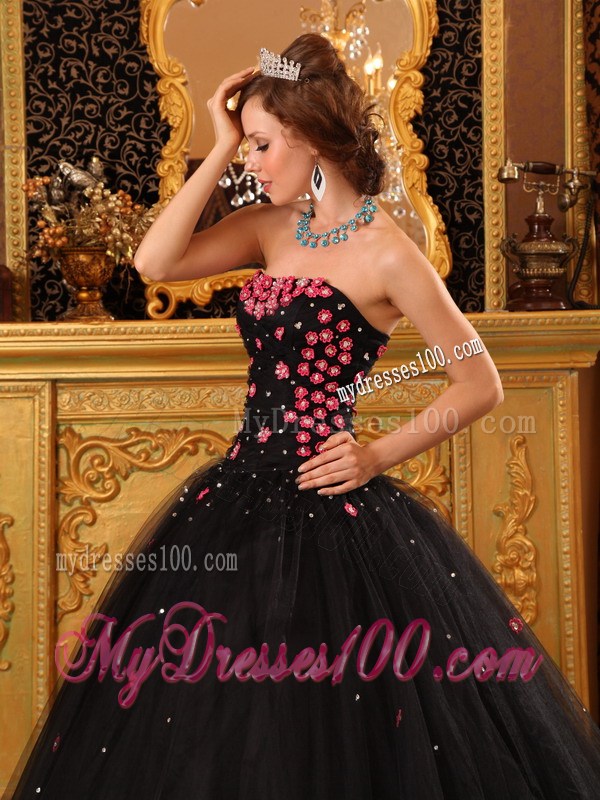 Popular Ball Gown Strapless Floor-length Tulle Appliques Black Quinceanera Dress