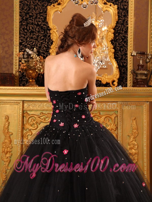 Popular Ball Gown Strapless Floor-length Tulle Appliques Black Quinceanera Dress