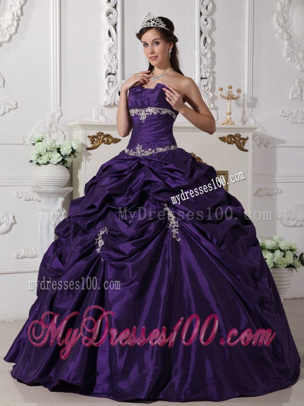 Ruche Appliques Pick-ups Purple Sweet 15 16 Party Dresses Ball Gown