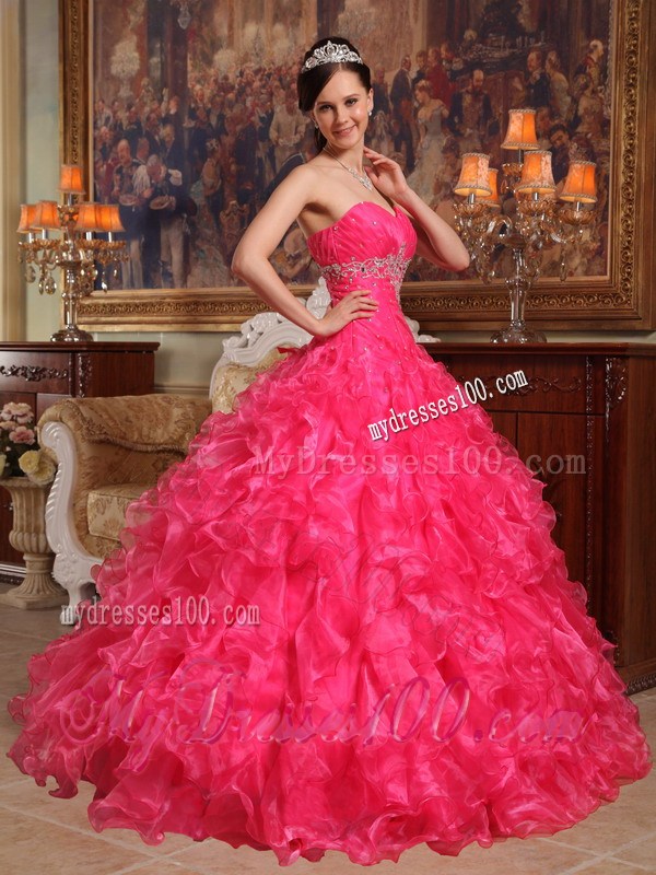 Fashionable Beaded Sweetheart Fitted Red Quinceanera Dresses Ruffles