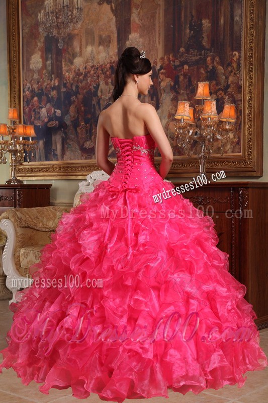 Fashionable Beaded Sweetheart Fitted Red Quinceanera Dresses Ruffles