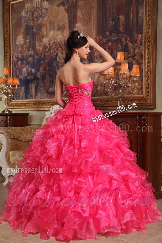 Fashionable Beaded Sweetheart Fitted Red Quinceanera Dresses Ruffles