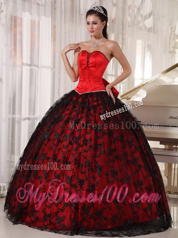 Red and Black Ball Gown Quinceanera Dresses with Big Bowknot Back