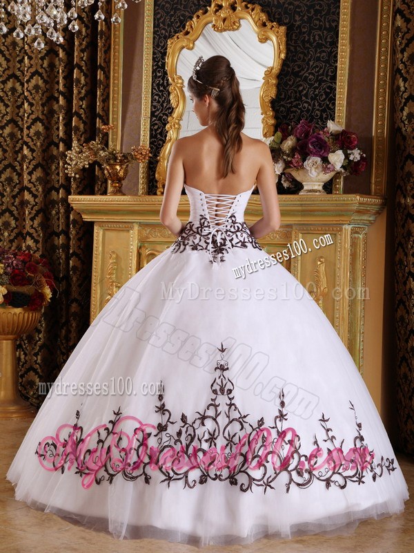 White Puffy Appliques Sweet 15 16 Party Dresses Pure Charming